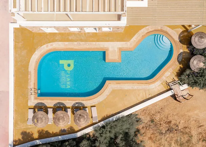 Ii アパートホテル