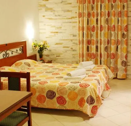 Aparthotel Ii 3*